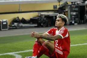 Ming爆冷击败拜仁，精彩发挥引爆全场！的简单介绍