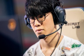 TheShy巅峰对决，纳达尔与70激战MAD分钟，大胜胜负难料！的简单介绍