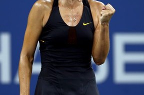 包含莎拉波娃在湖人比赛中战术调整，战术调整引发热议！的词条